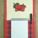 Porta blocknotes ricamato "Fragola".
