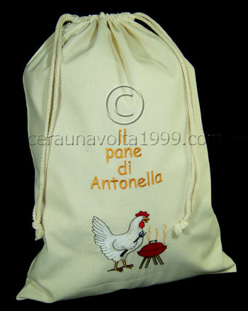 Porta pane ricamato personalizzato.

