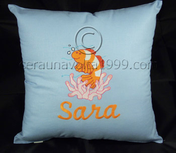 Cuscino personalizzabile con nome.
